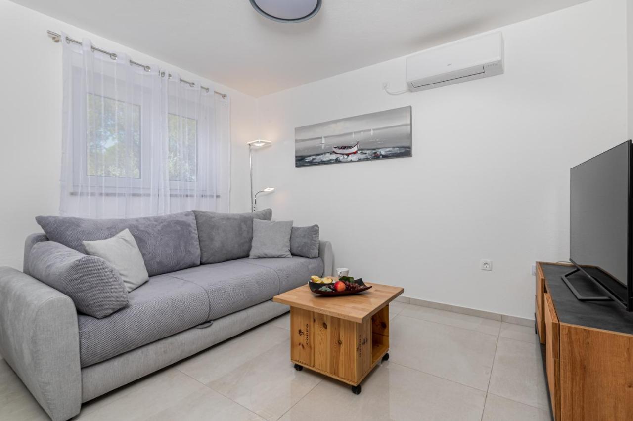 Apartment Bellistra ราบัซ ภายนอก รูปภาพ